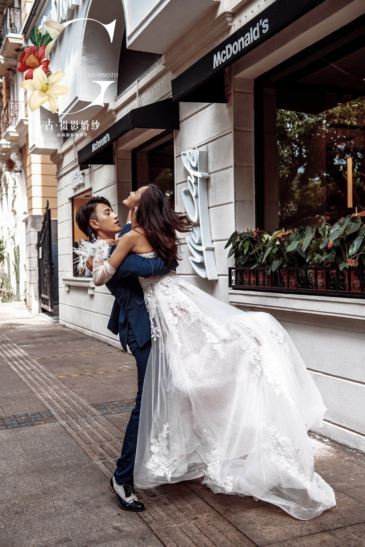 520时尚街拍婚纱照-北京北京水晶之恋婚纱摄影-百合婚礼